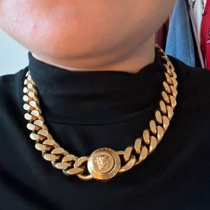 Men’s Versace Gold Medusa Chain. Worn 3 times. Can provide authenticity.